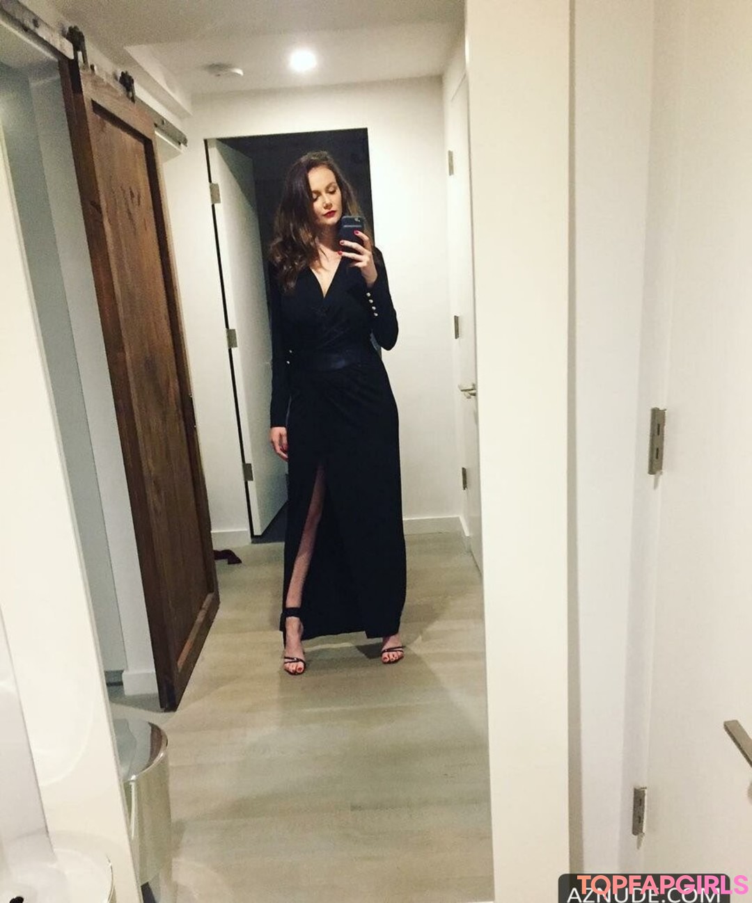 Andi Matichak star sex pics