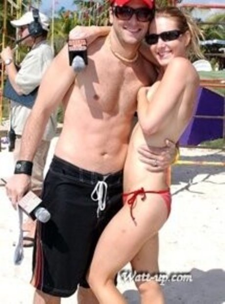 Andrea Lowell top profile image