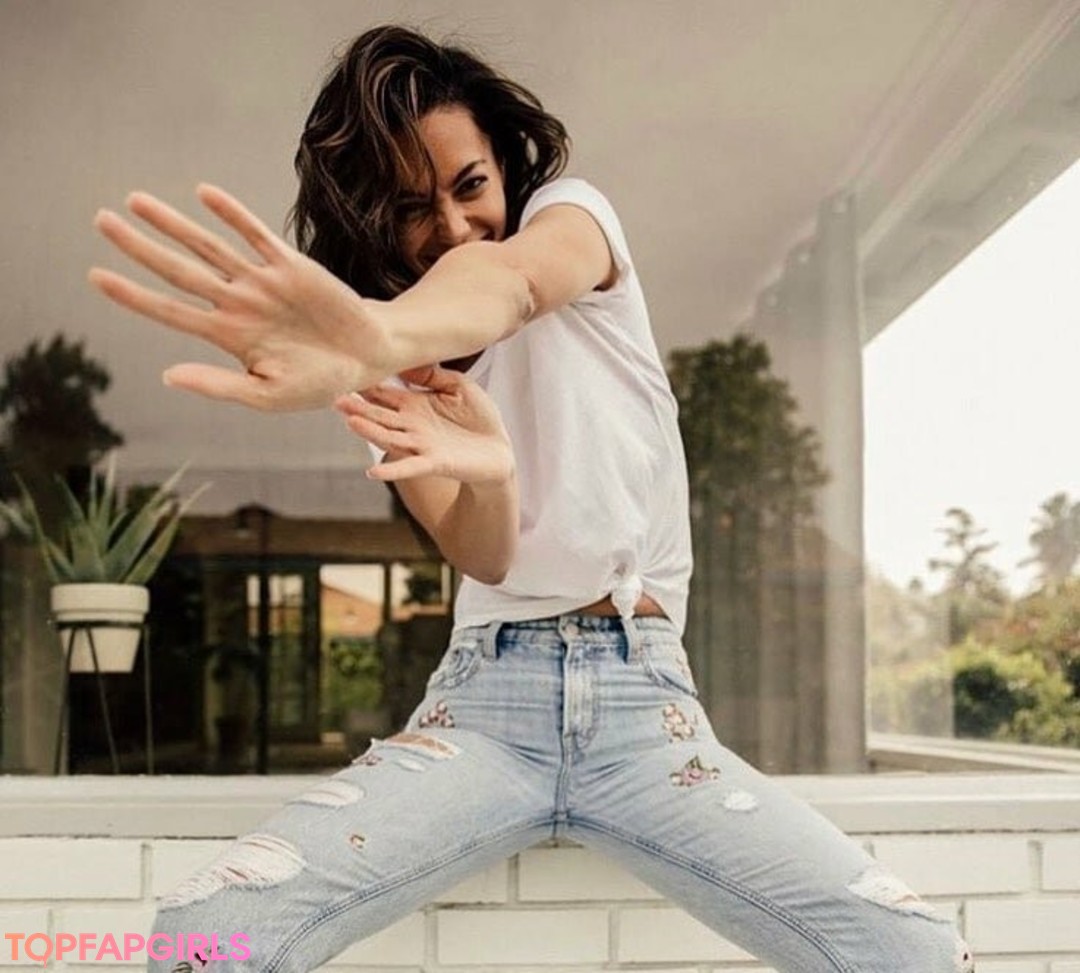 Alexis Gaube model exclusive images