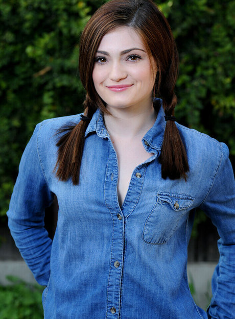 Alexis Raich pretty actress pic