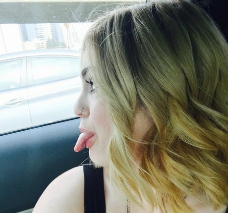 Alexis Raich star xxx archive