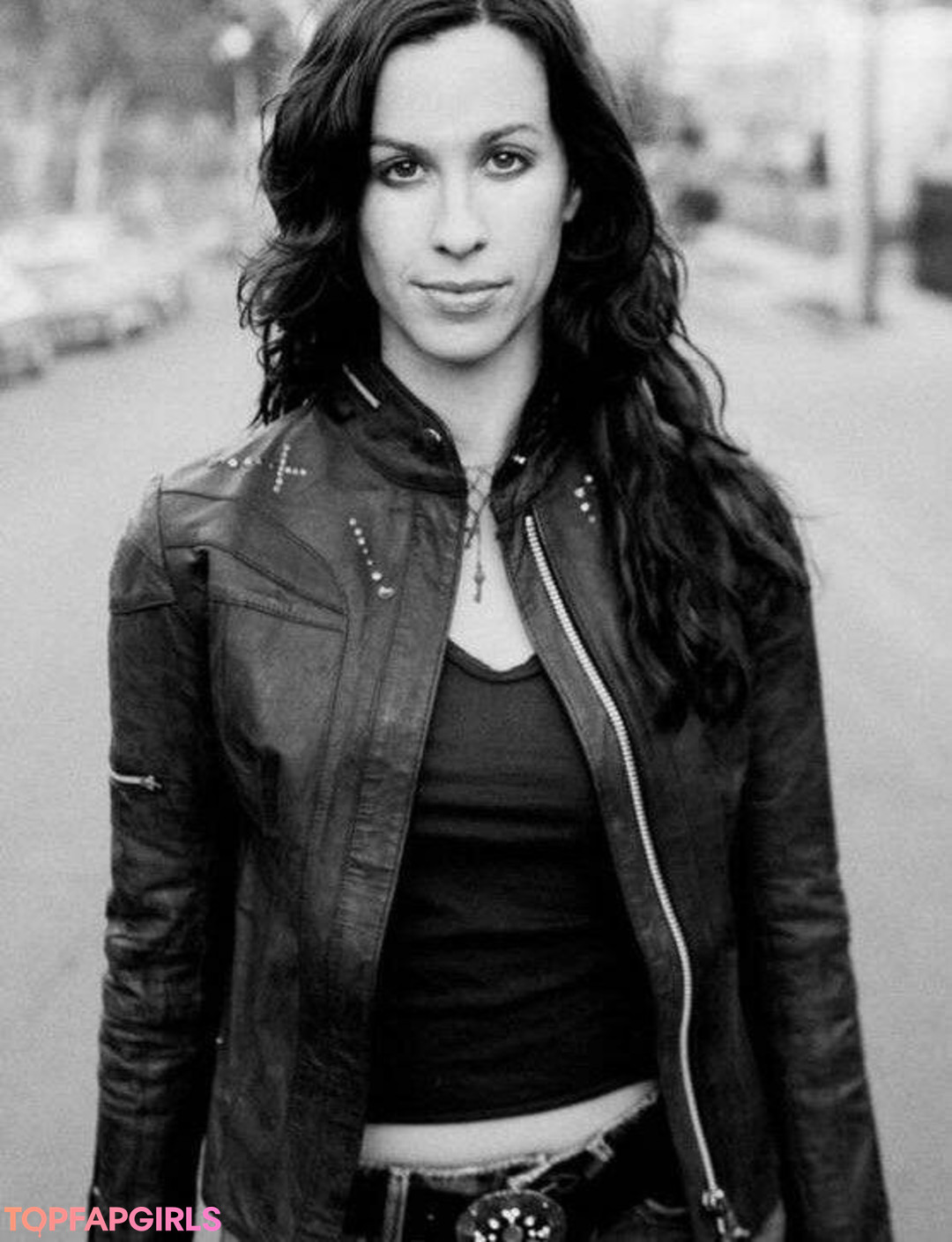 Alanis Morissette star pretty photo