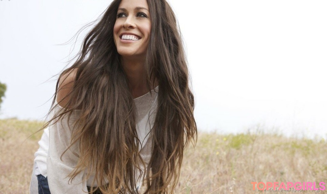 Alanis Morissette actress photos