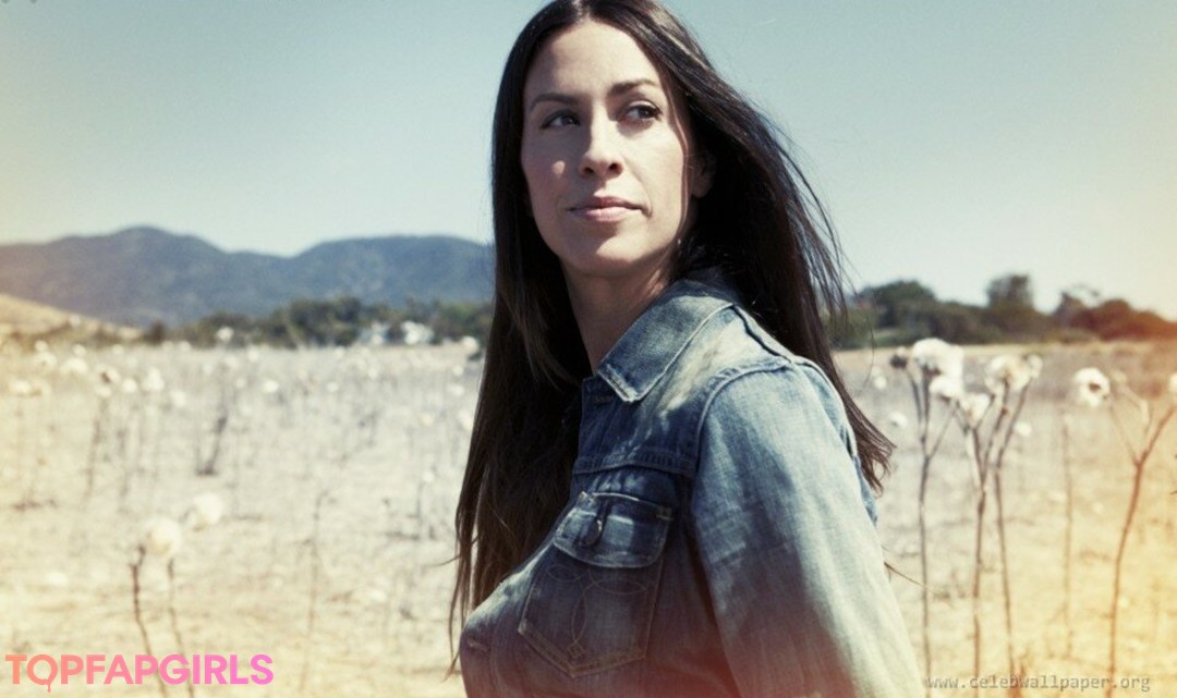 Alanis Morissette star porn image