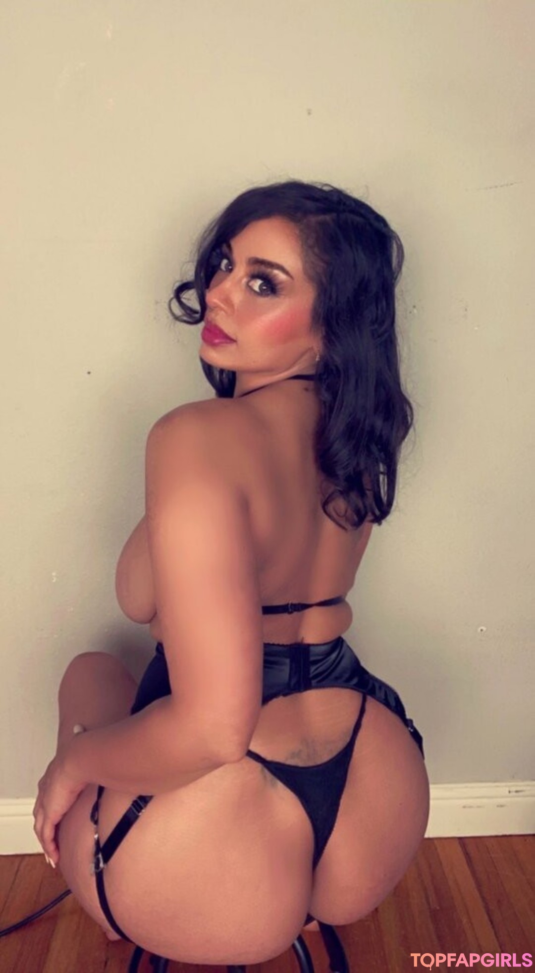 giant onlyfans top gallery
