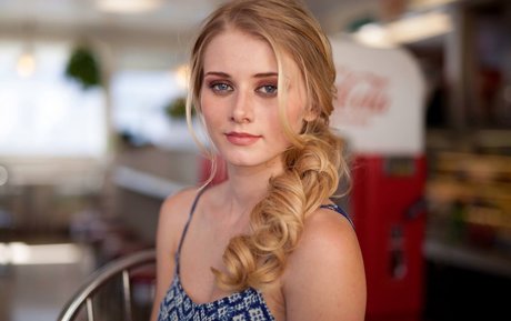 Alena Savostikova beautiful actress photo