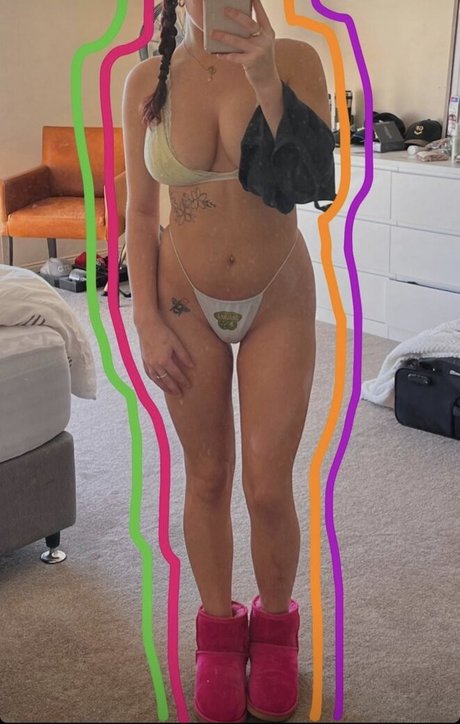 Amelie Bruschi top pornstar pictures