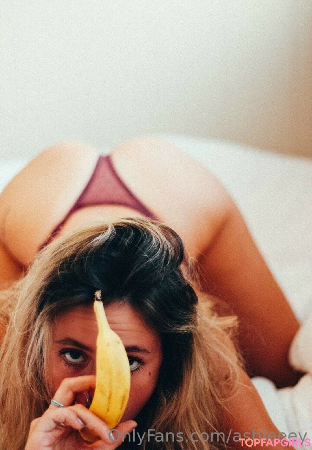 Ashleeey star naked picture