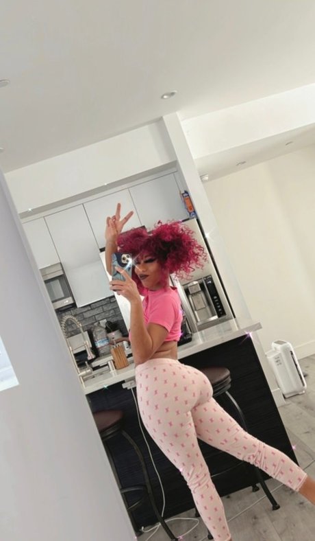 kieraplease sexy actress gallery