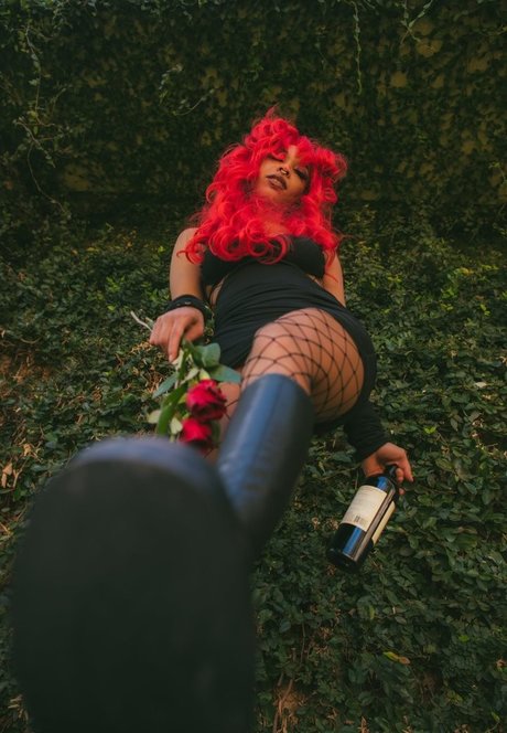 kieraplease perfect model picture