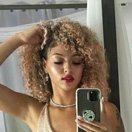 Vanessa Josey pornstar adult photos