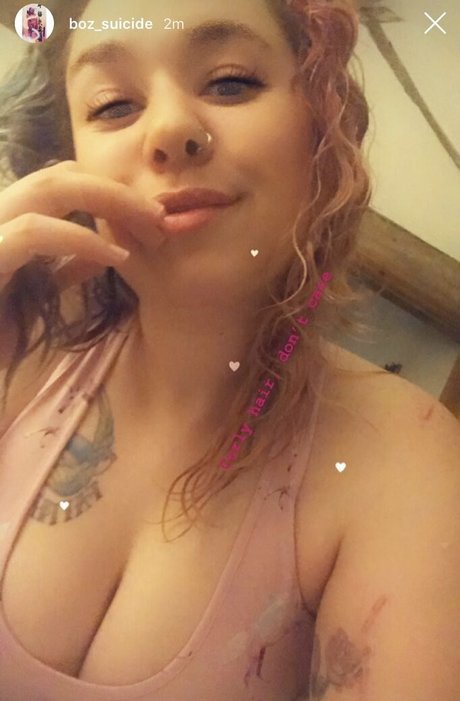 Boz suicide star free img