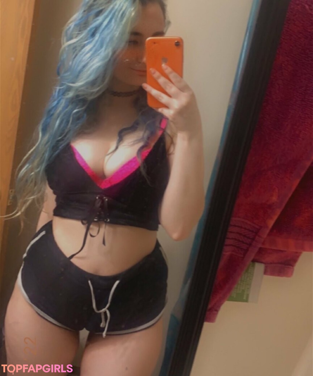 Juliexwolfe nudes star photos