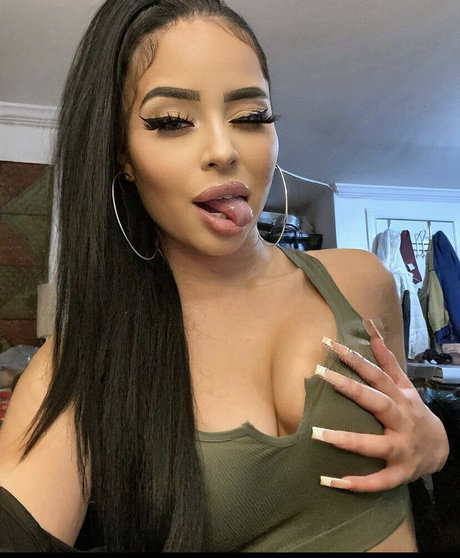 Claudiamolina a pornstar top photos