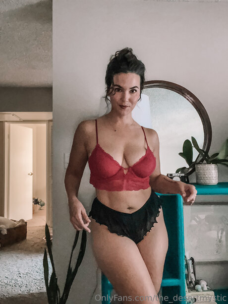 the desertmystic hot star pic