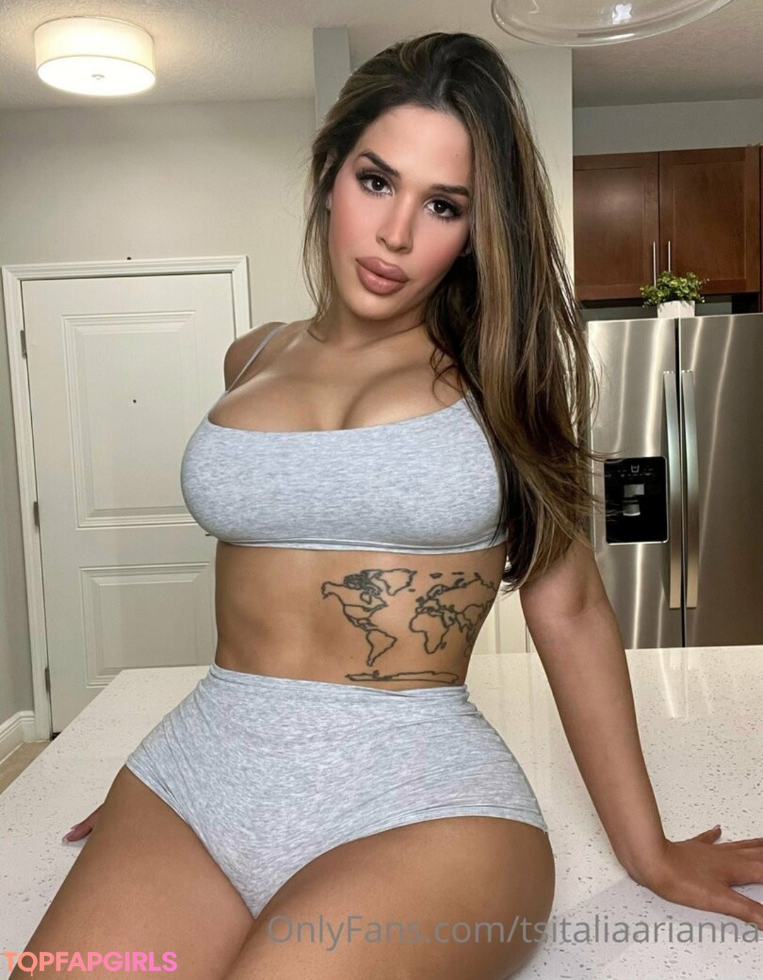 Italia Arianna pornstar best photos