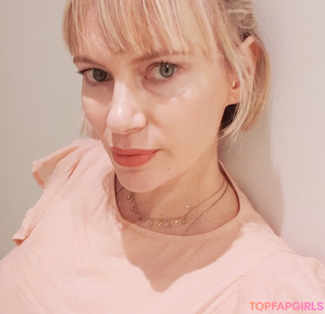 Alice Meinicke star porn pictures