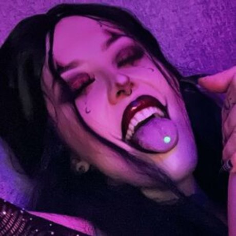 lilslimcake model nude image