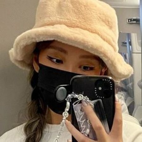 emilythebearrr pornstar top gallery