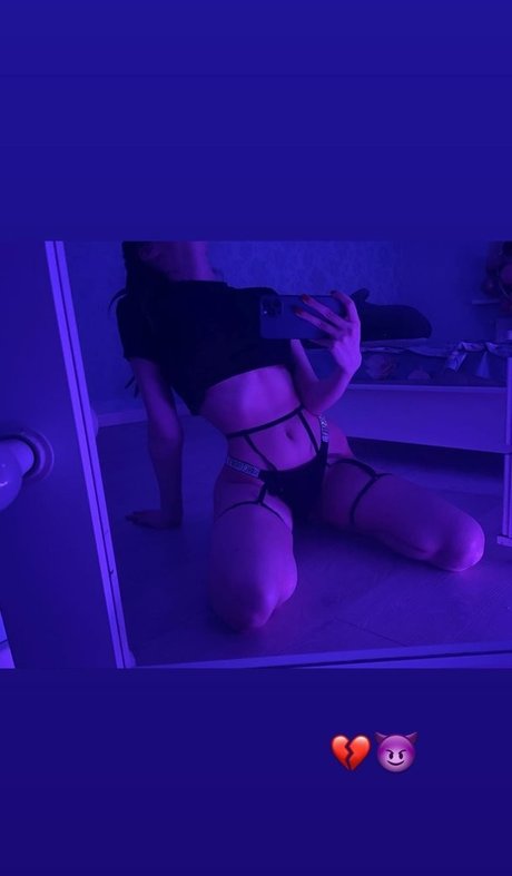 curvy lesbian onlyfans free sexy pictures