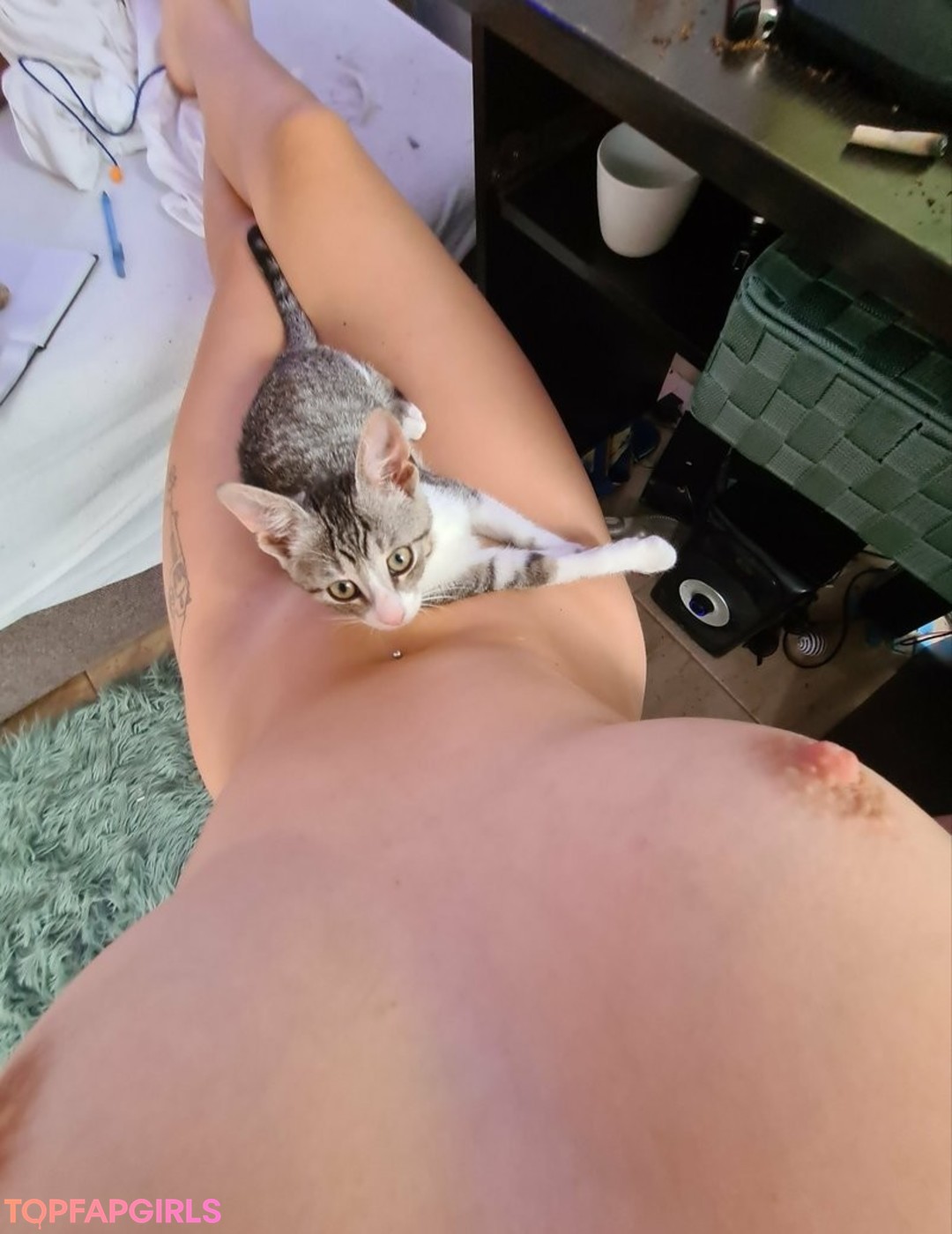 pussy spreading onlyfans sex pic