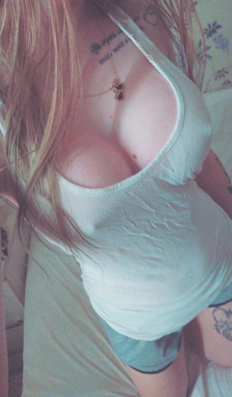 Malicious Nymph model free galleries