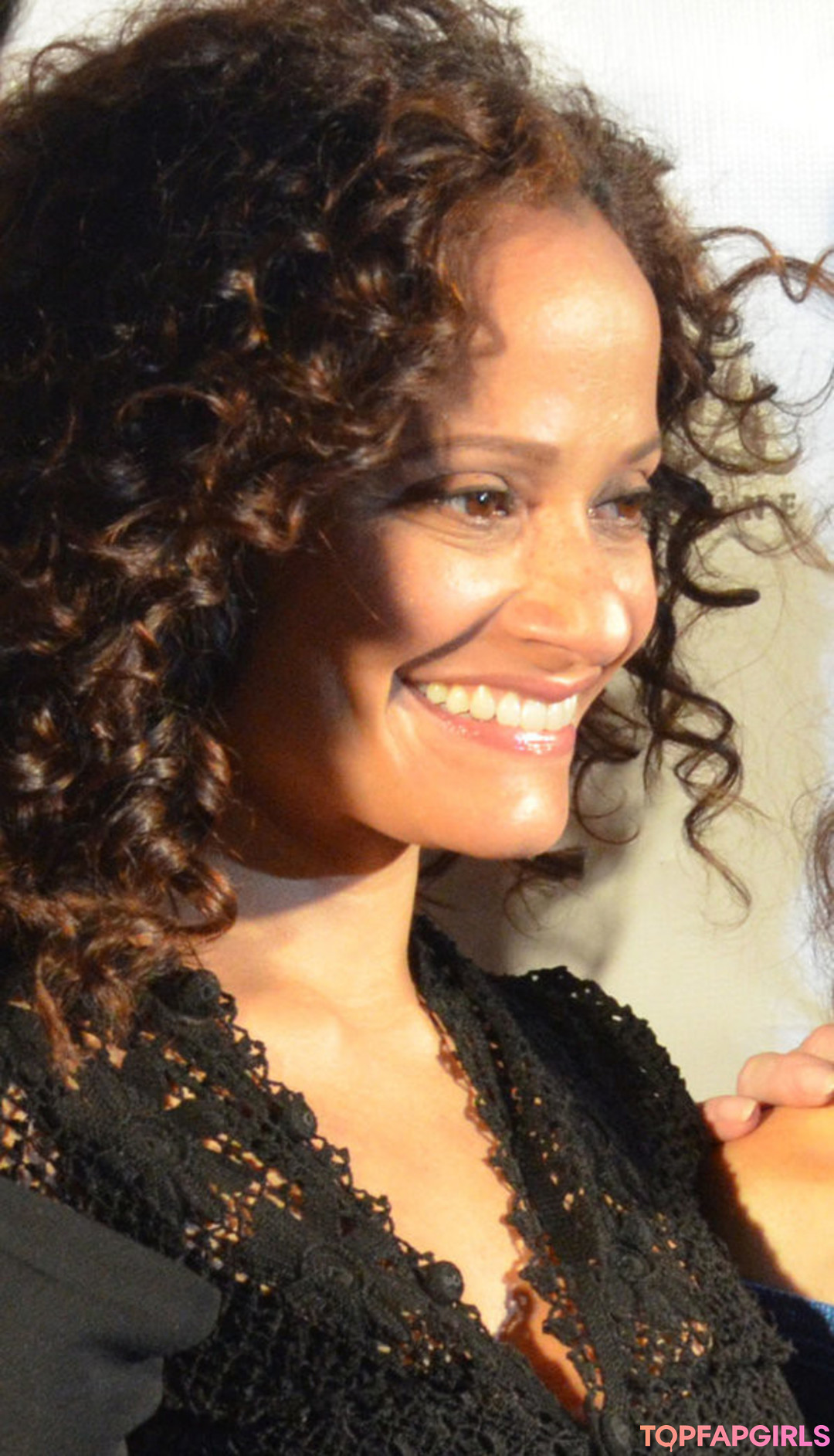 Judy Reyes high quality model pics