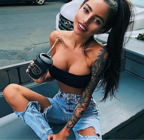 Alena Omovich star exclusive photo