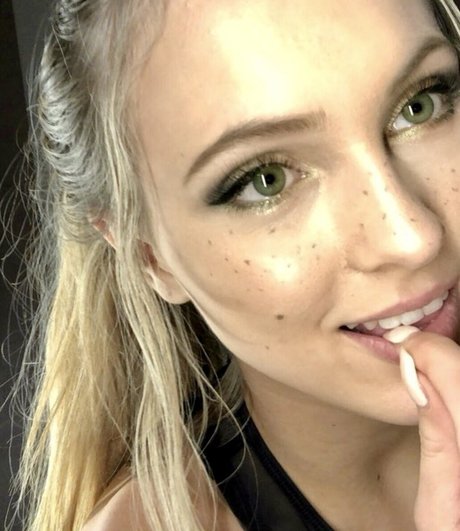 double onlyfans art porn picture