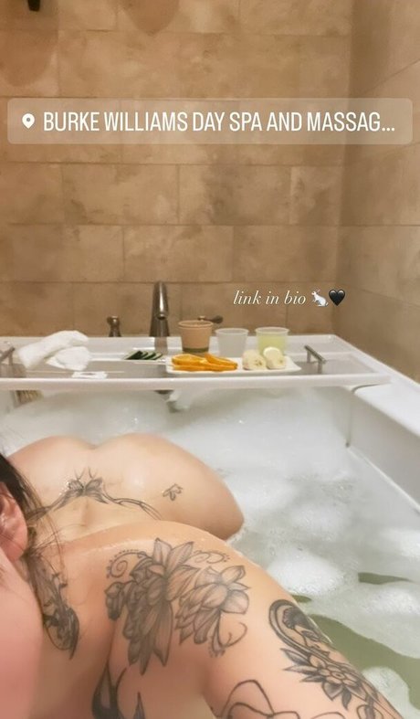 gloryhole princess onlyfans art naked img