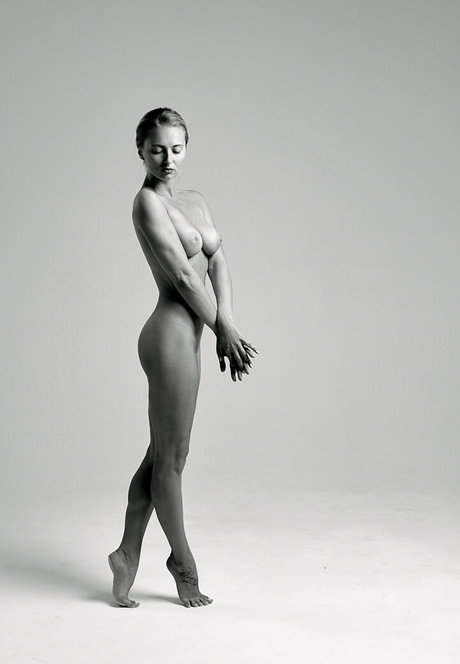 teen orgasm onlyfans beautiful nude img