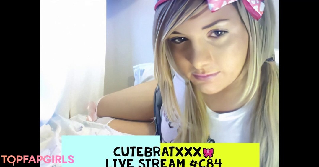 Divinebrat pornstar hot galleries