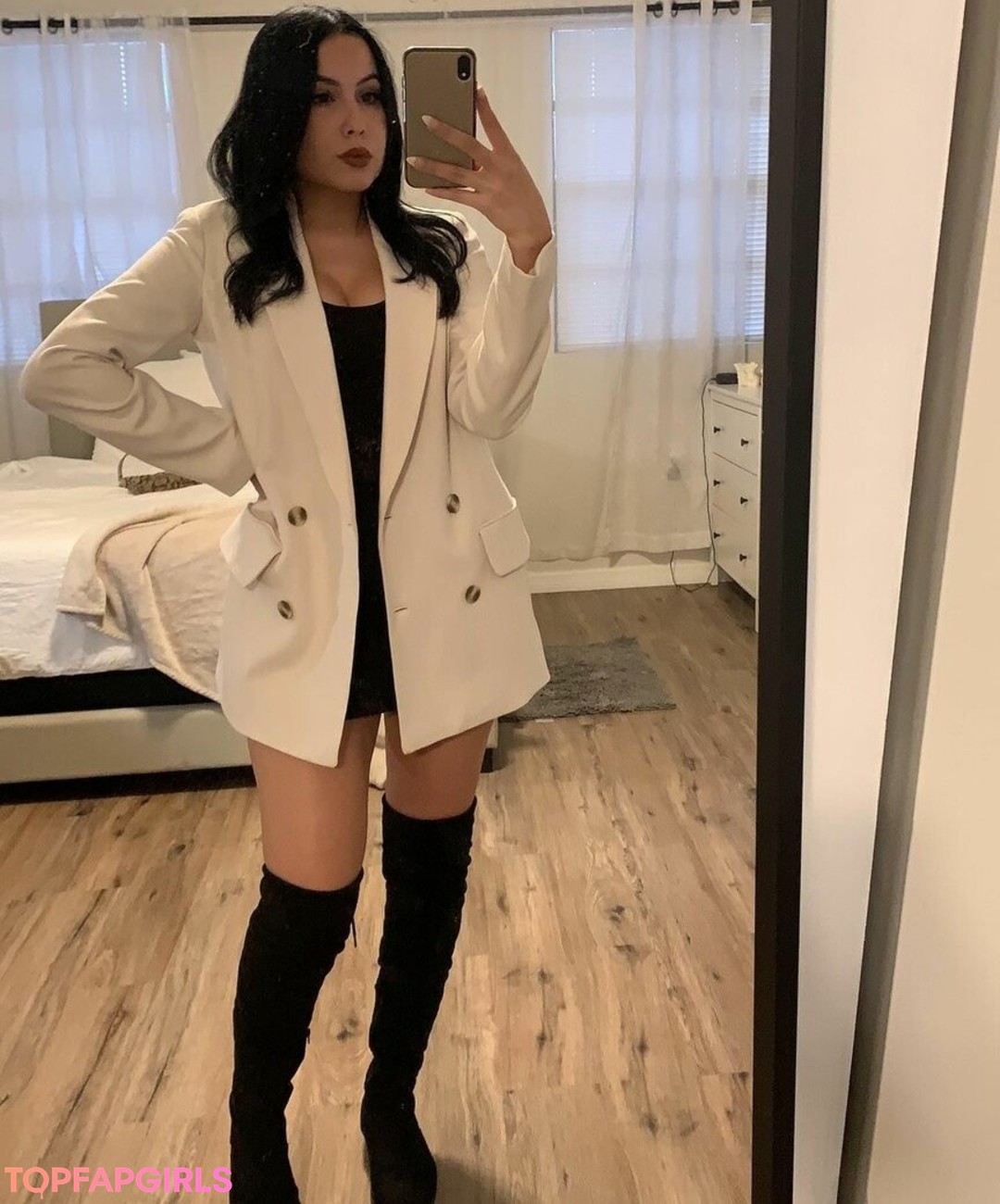 Alejandramariaxo model sexy photo