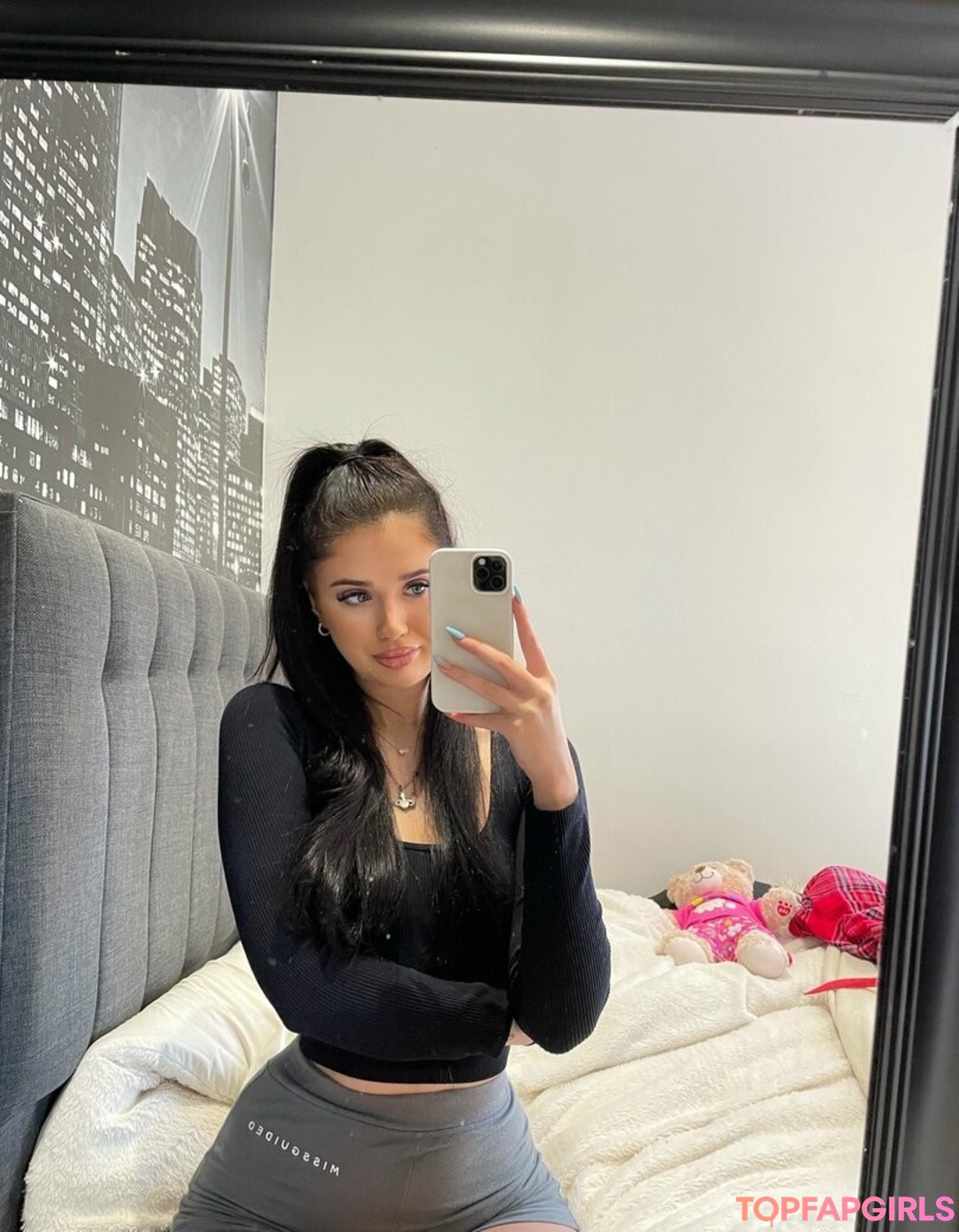 nataliebarness pretty star pics