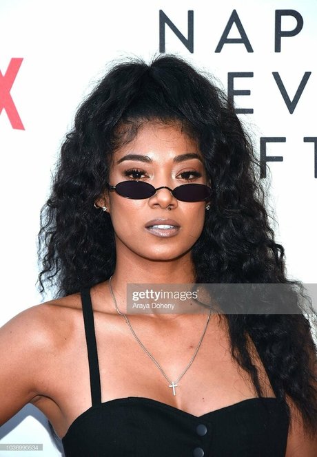 Mila J model best archive