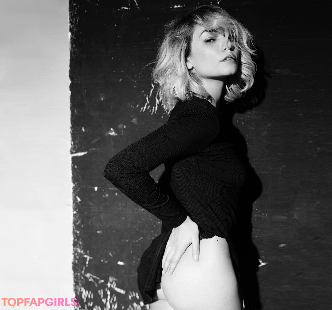 Antonell Spina art model galleries