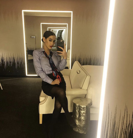 blonde midget onlyfans beautiful nude pic