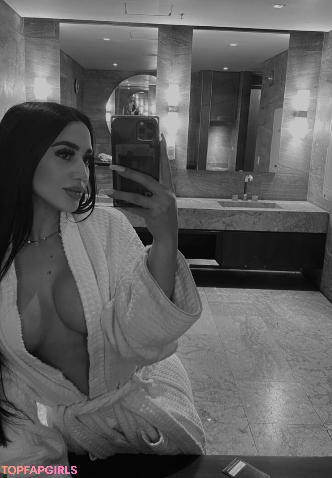 ulovemel pornstar xxx image