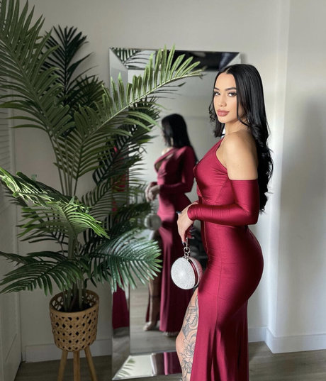 ulovemel model naked archive