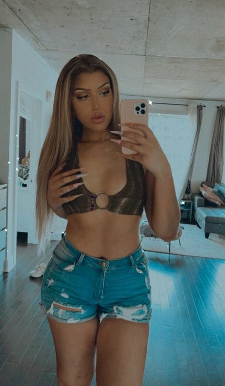 Adea Danielle top actress image