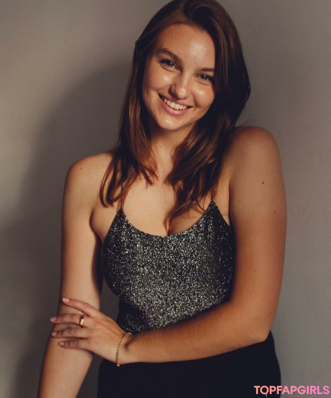 Olivia Brower free star img