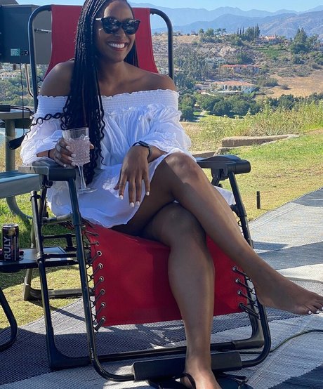 Dr Ebonie Vincent naked pornstar photos