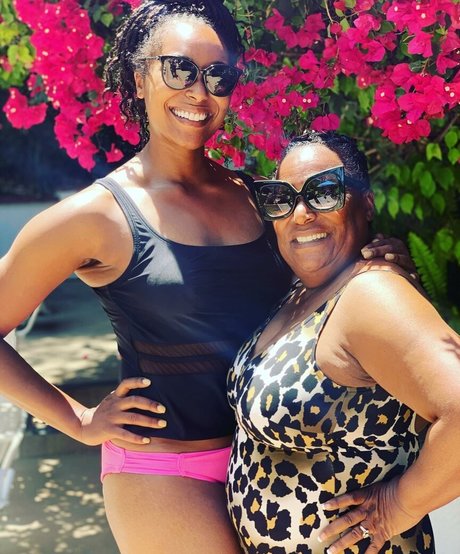 Dr Ebonie Vincent model beautiful gallery