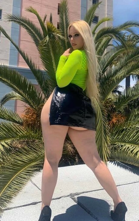 amethystfaymusic model picture