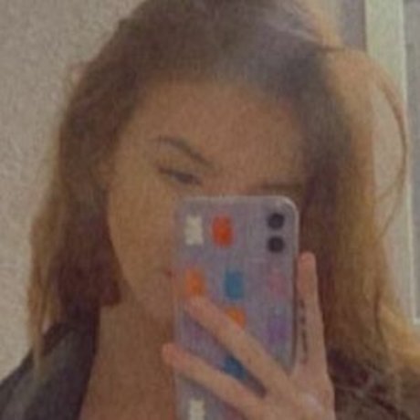 scarlettbabyof top profile image