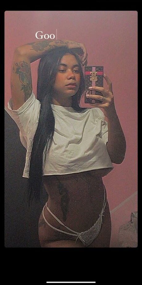 Fadaserei4 model art gallery