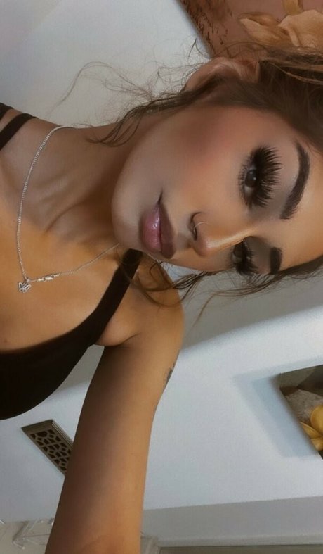 Bhavika Shah high quality star photos