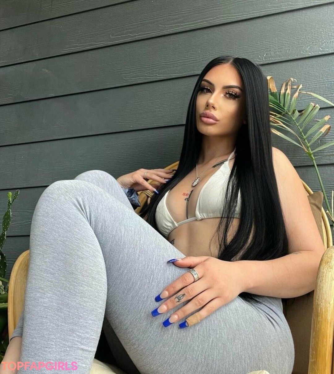 Bailey King beautiful pornstar pictures