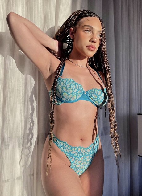 horny onlyfans hot sexy images