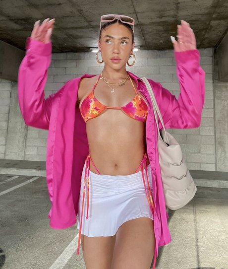 Makayla London nudes model photo